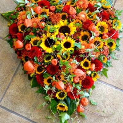 Trauerfloristik in Bergisch Gladbach Blumen als Trauerschmuck